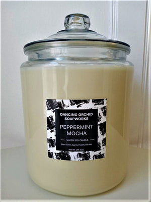 Peppermint Mocha Scented 5 Wick Soy Candle